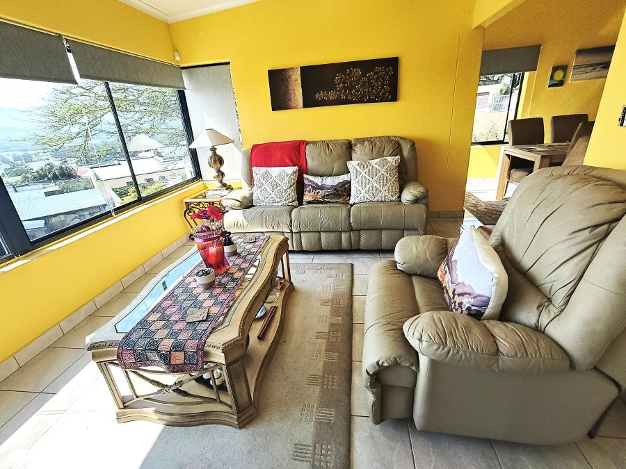 3 Bedroom Property for Sale in Mountainside Western Cape
